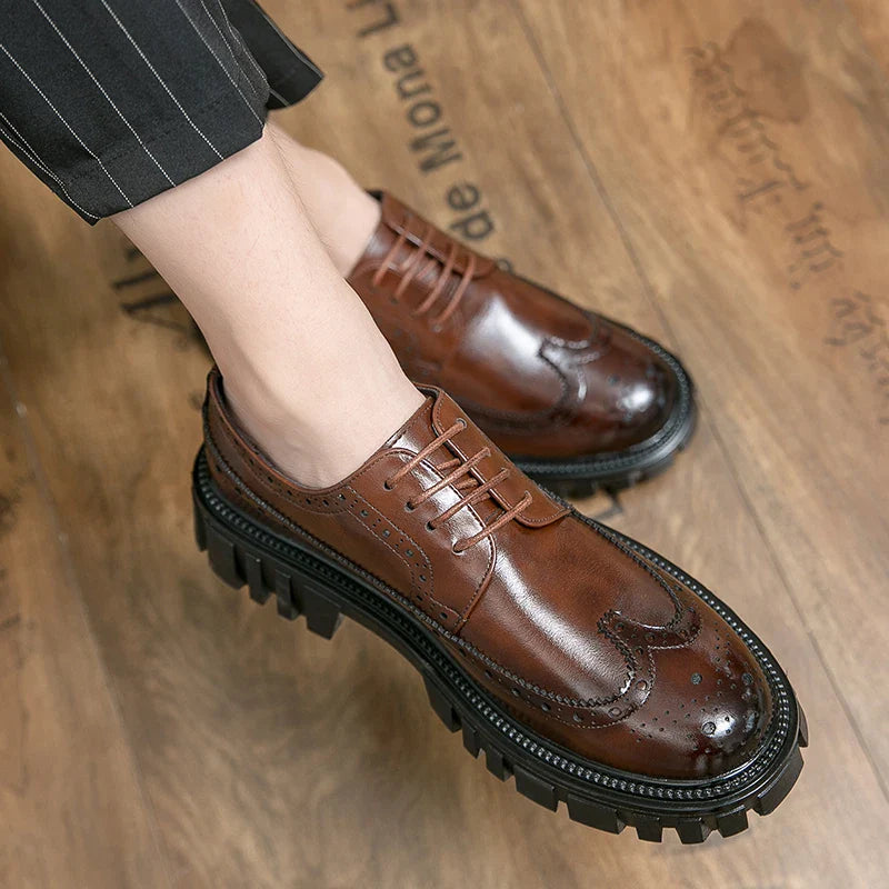 Luxury Men The Big Head Dress Shoes Men Suit Casual Shoes Formal Business Leather Shoes Italian Men Thick bottom Wedding Shoes