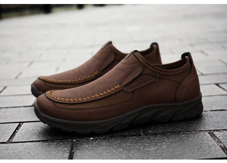 Men Casual Shoes Breathable Loafers Sneakers Fashion Comfortable Flat Handmade Retro Leisure Loafers Shoes Men Shoes