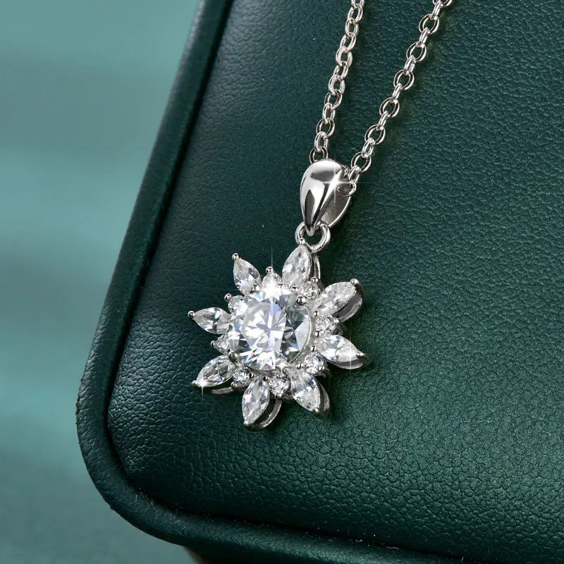 Exquisite Sunflower Pendant Necklace Certificated 8MM Moissanite Diamond Necklaces for Women Timeless Style Jewelry