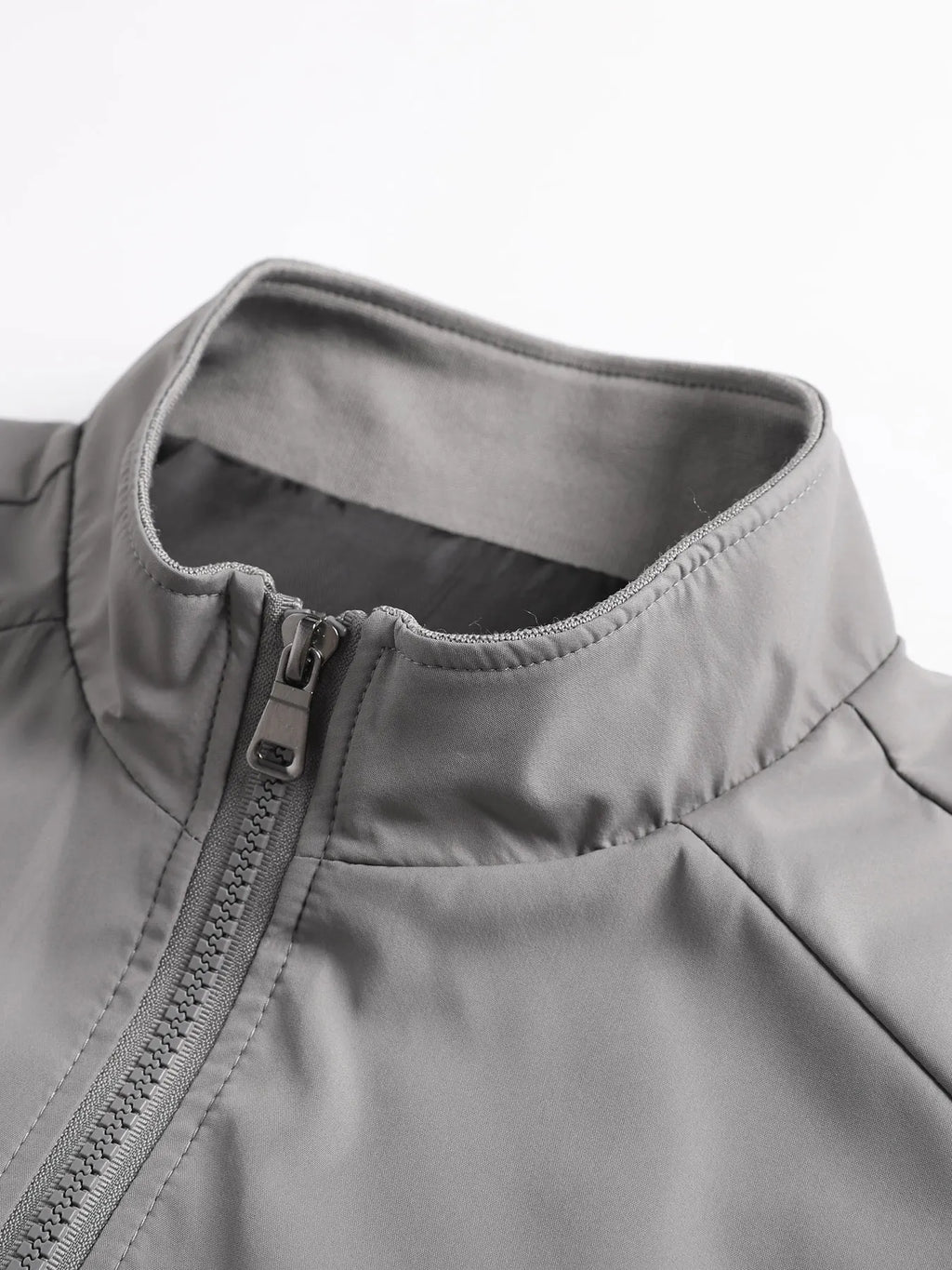 Men's Spring and Autumn Thin Casual Jacket Solid Color Stand Collar Cardigan Jacket Men's Outdoor Sports Casual Versatile Top