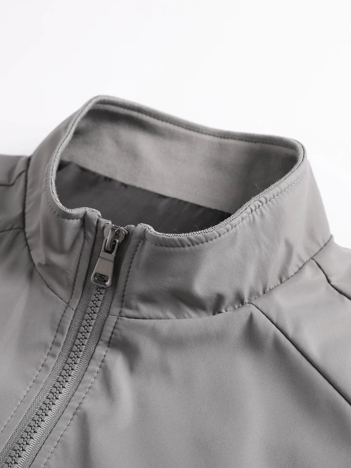 Men's Spring and Autumn Thin Casual Jacket Solid Color Stand Collar Cardigan Jacket Men's Outdoor Sports Casual Versatile Top