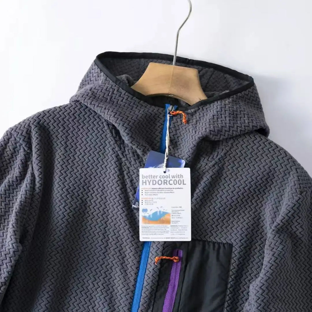 Wave Pattern Fleece Lined Hooded Zip-up Jacket/Sweatshirt: Warm & Outdoor-Ready  Ideal for Couples Hooded Sweatshirt