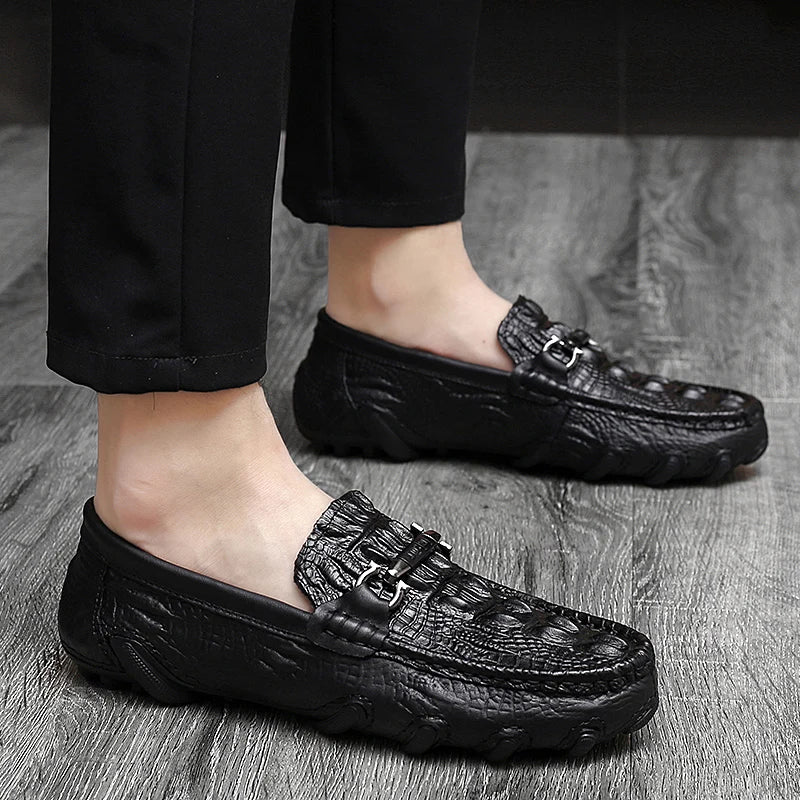 Luxury New Genuine Leather Men Shoes Thick Bottom Crocodile Style Moccasins Mens Loafers Fashion Male Flat Classic Driving Shoes