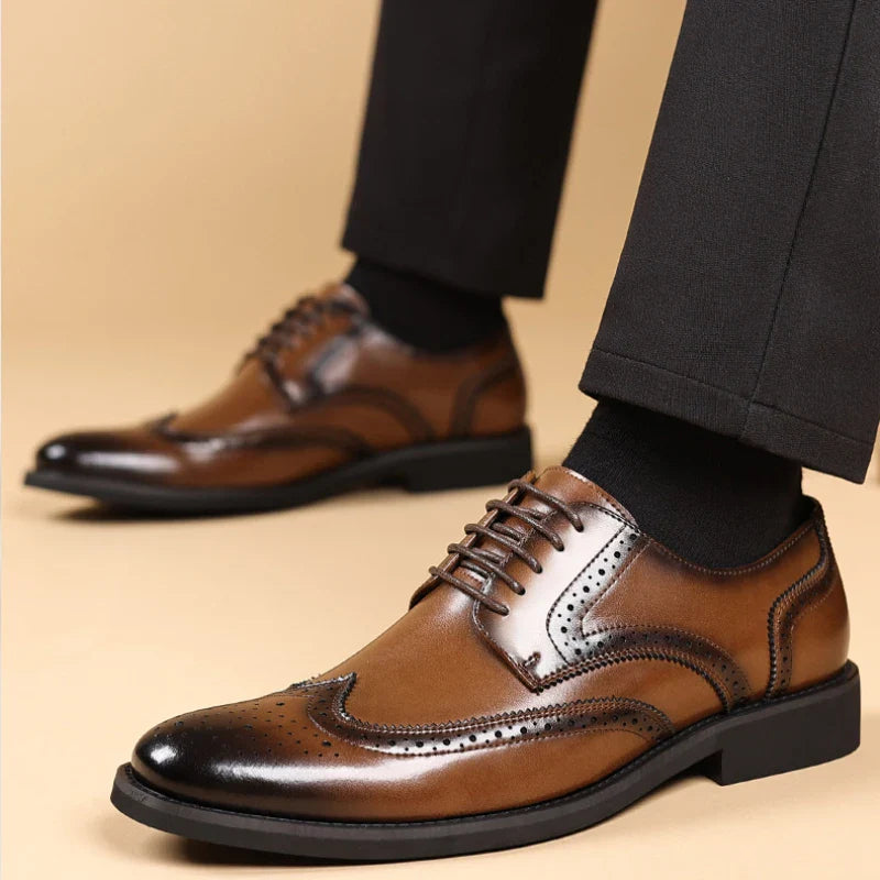 Pointed Toe Vintage Gradient Leather Wingtip Brogue Oxford Dress Shoes Lace Up Formal Business Groom Wedding Office Work Shoes