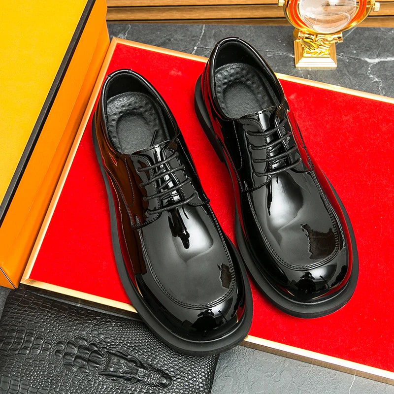Mens Casual Leather Shoes Fashion British Trend Designer Derby Shoes Business Dress Shoes for Male Patent Leather Wedding Shoes