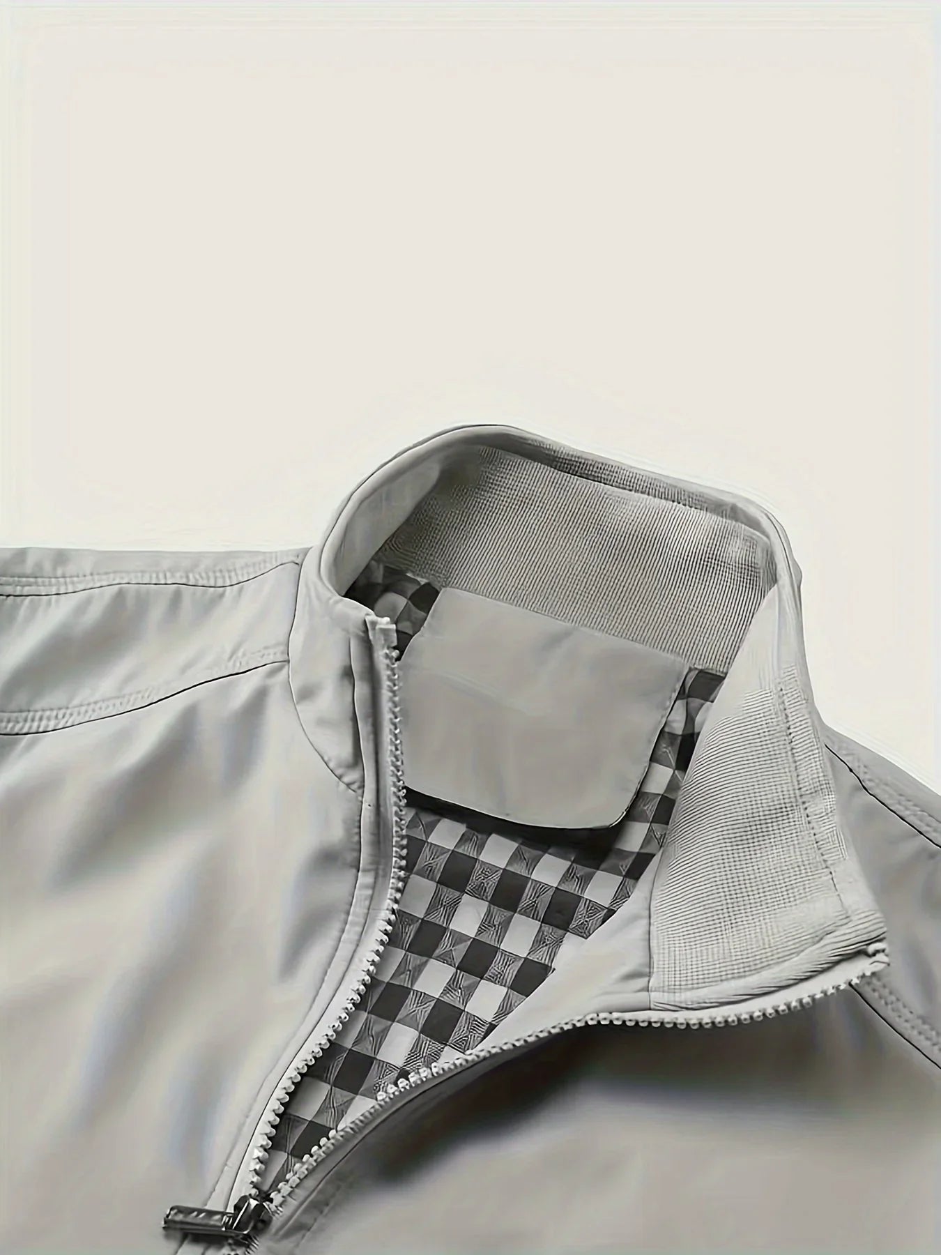 Men's Plus-Size Jacket, Casual Plus-Size Coat, Thin Spring and Autumn Jacket with Stand Collar Design, Suitable for Sports, Walking, Office, Shopping, Business Casual Men's Plus-Size Jacket