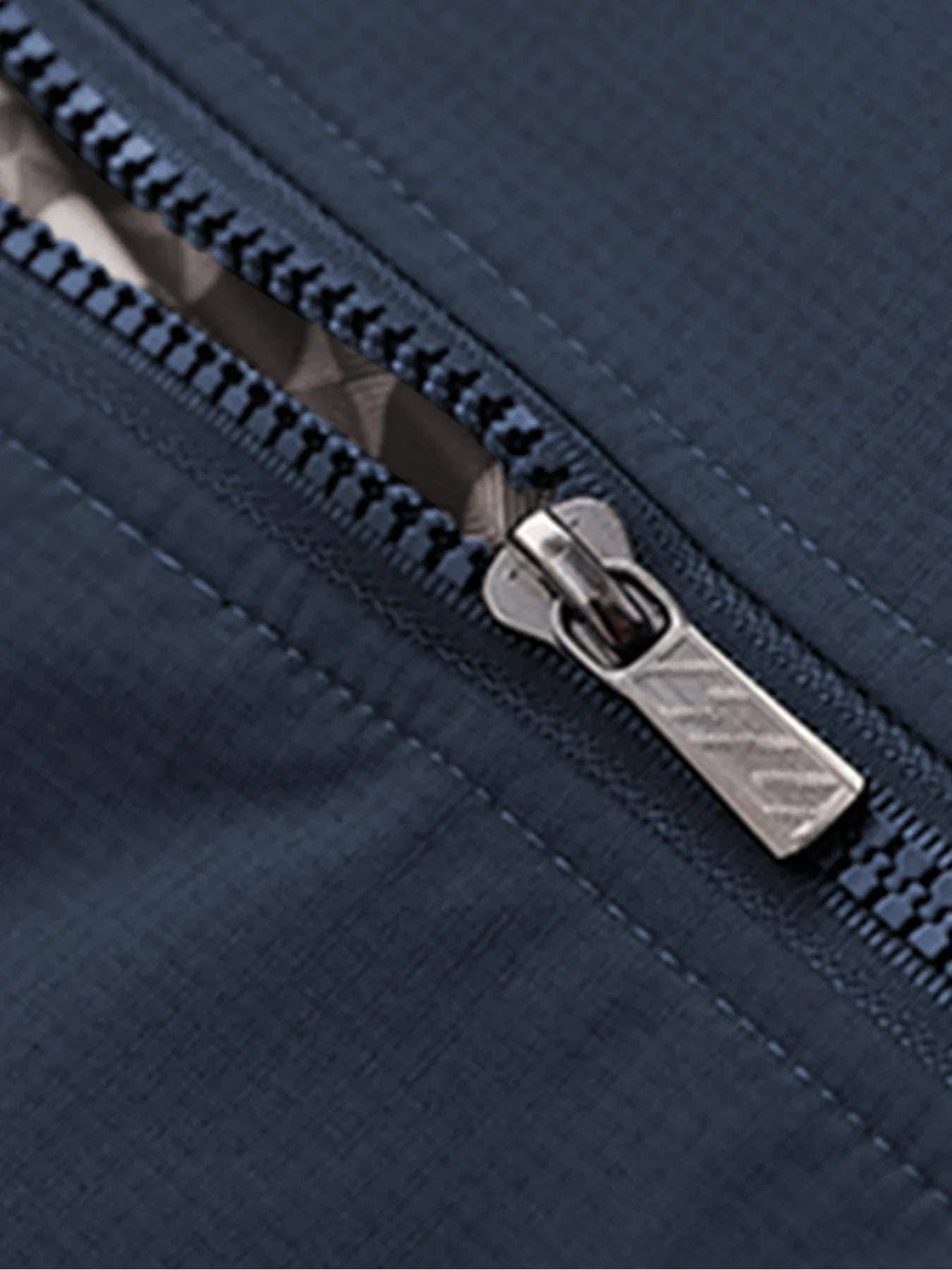Plus-Size Jackets, Trendy Men's College-Style Jackets, Fashionable Plus-Size Men's Casual Outerwear for Spring and Autumn