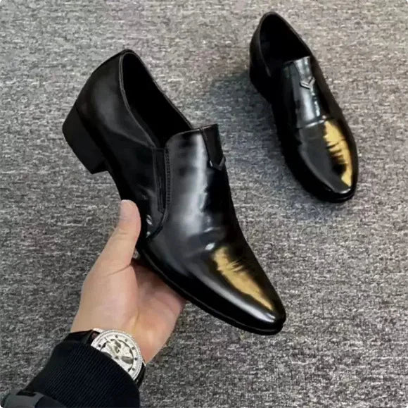 Spring Autumn New Pointed Leather Shoes for Men Solid Color Business Casual Shoes Male Fashion Designer Dress Shoe Man