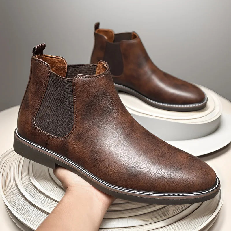 Men Autumn Winter New Leather Boots Trendy Versatile Comfort Footwear High Top British Style Short Boots Casual Light Male Shoes