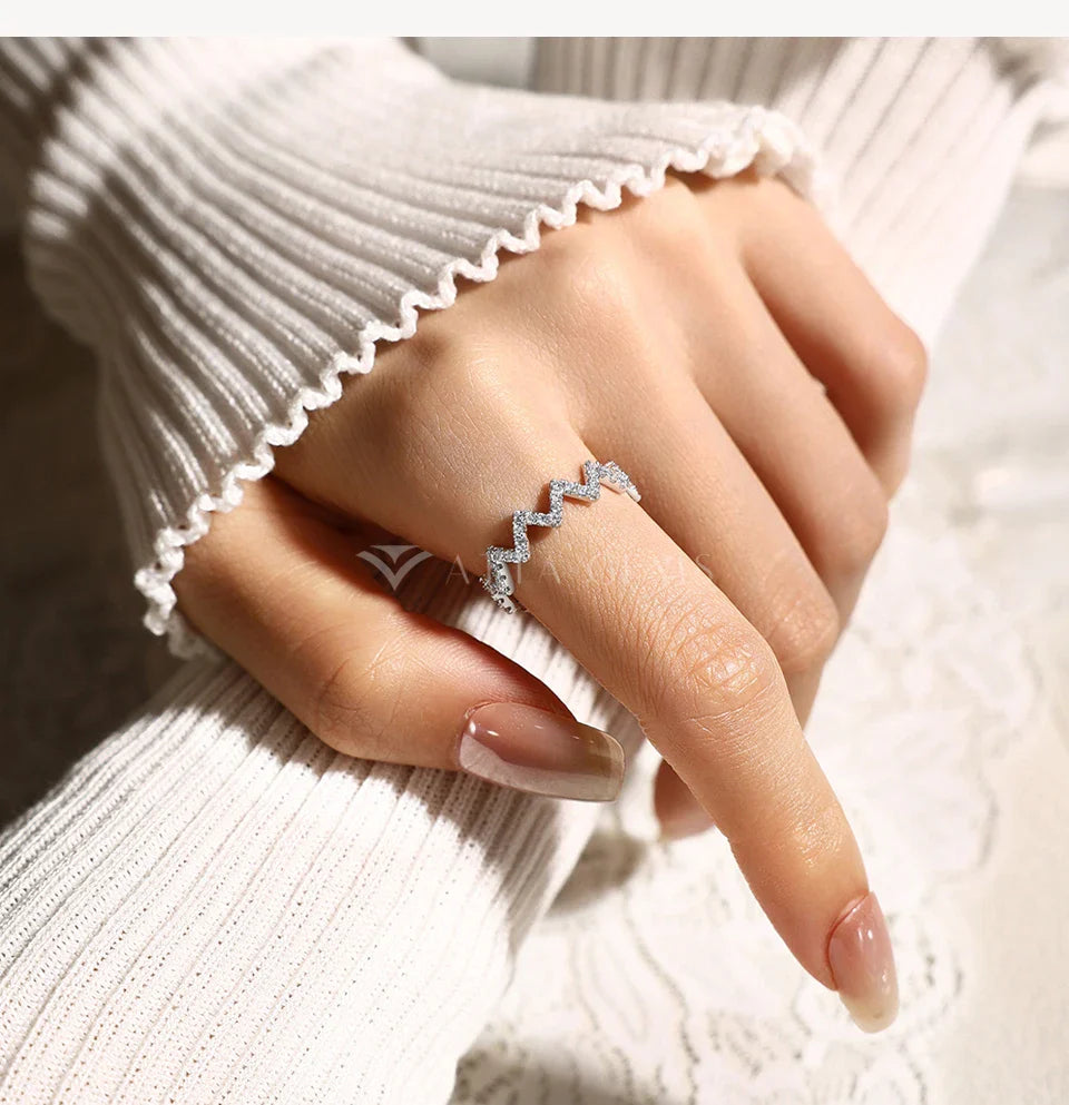 Zigzag Wave Pave Moissanite Rings for Women S925 Silver Eternity Stackable Band Dainty Versatile Everyday Party Jewelry