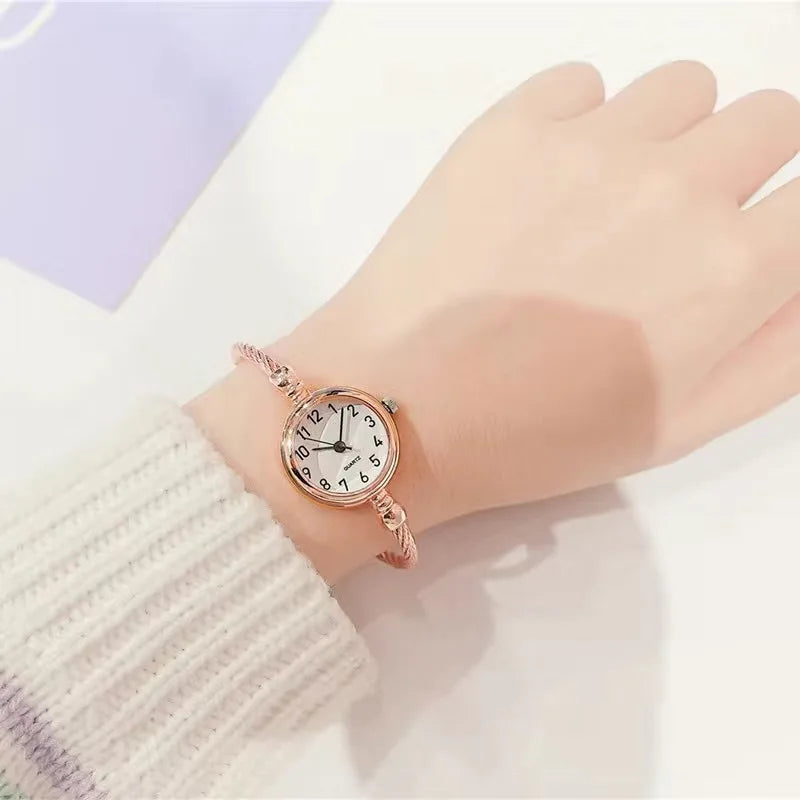 Women Bracelet Watch Retro Gold Bangle Women Watches Stainless Steel Retro Ladies Quartz Wristwatch Clock Dress Watch