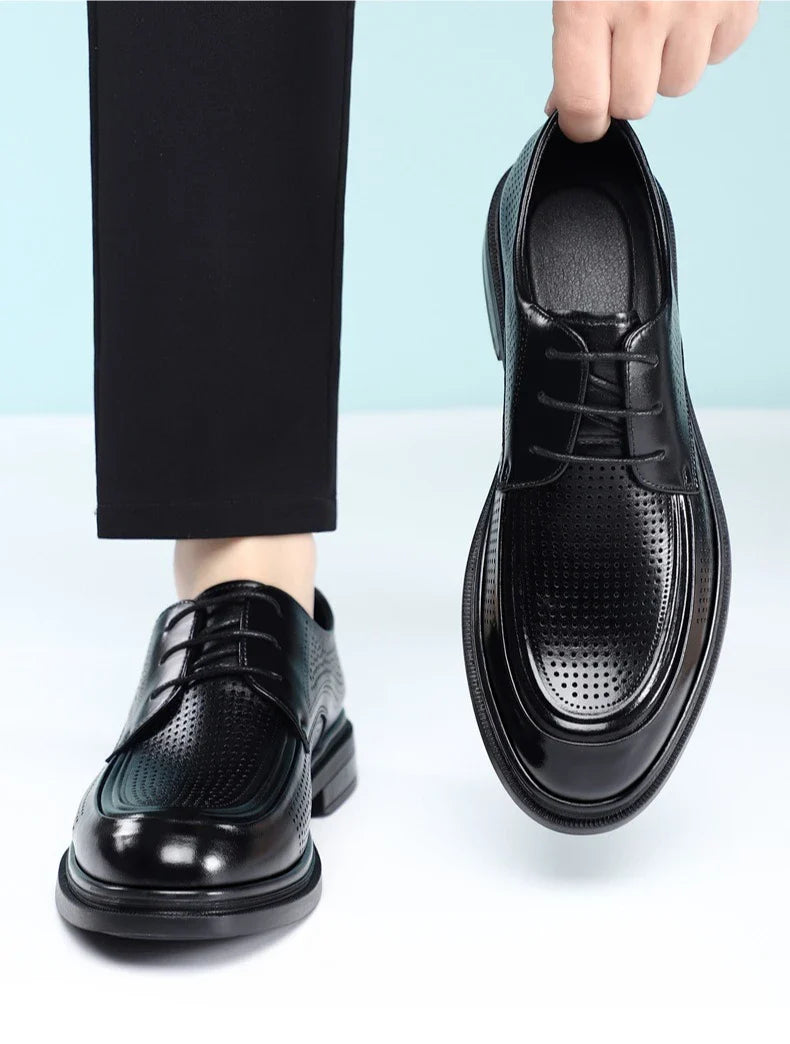 New Lace Designer Derby Shoes for Man Hallow Breathable Business Casual Leather Shoes Male Summer Autumn Fashion Dress Shoe Man