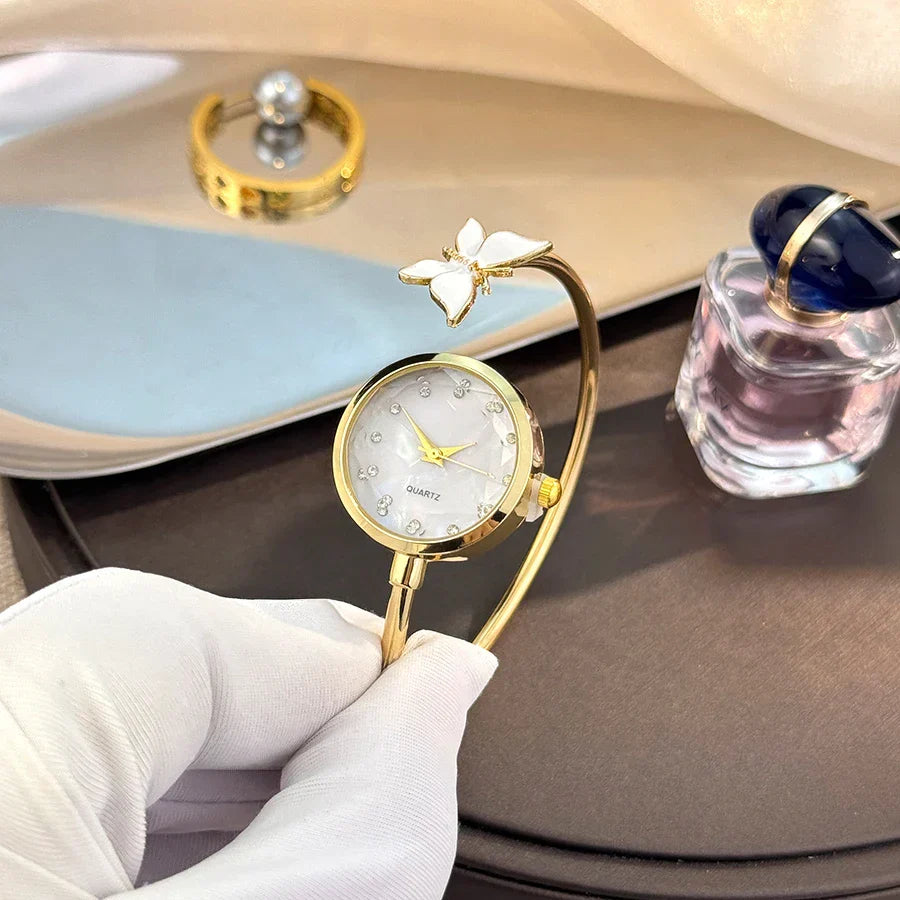 Romantic Butterfly Open Bracelet Luxury Fashion Ladies Quartz Watch Elegant Simple Wristwatch New Model Bestseller