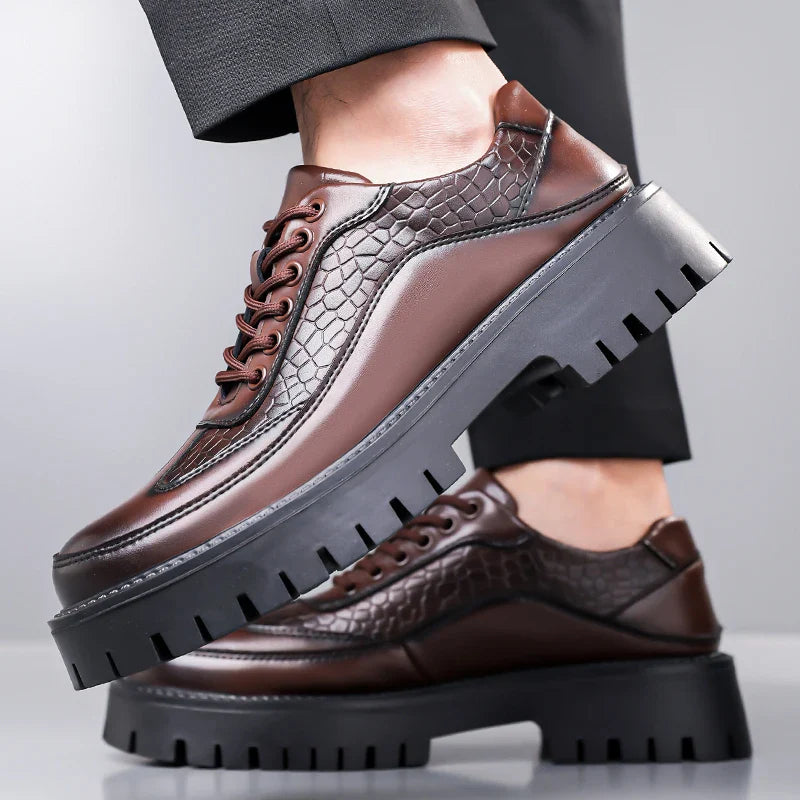 Retro Brown Men's Banquet Leather Shoes Thick Soled Wear-resistant Work Shoes2025 Classic Brand Men's Business Dress Shoes