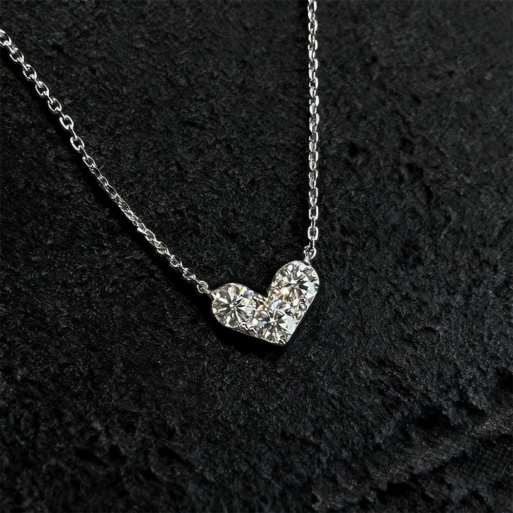 3-Stone Round Cut Full Moissanite Pendant Necklace Heart Shape for Woman 925 Silver Certified Lab Diamond Lucky Neck Chain