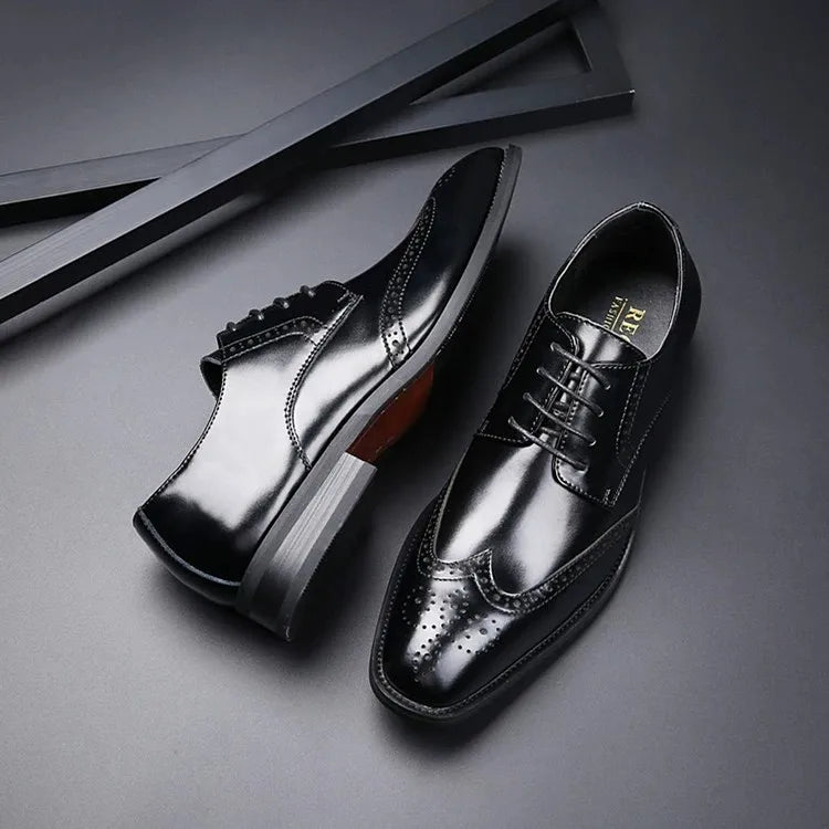 Top Quality Hard Cow Leather Pattern Men Formal Wedding Dress Shoes Pointed Toe Gentleman Men Brogues Oxfords New Spring