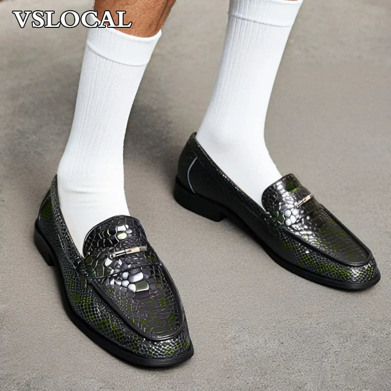 Luxury Men Loafers Shoes Slip On Snake Prints Casual Mens Dress Shoes Wedding Office Banquet Genuine Leather Shoes Men