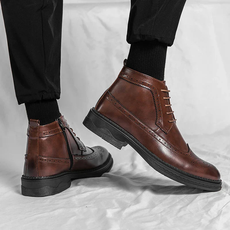 New Fashionable Winter Patent Leather Brogue Ankle Boots Men's Lace up High Tops For Men Flats Everyday All Match Shoes