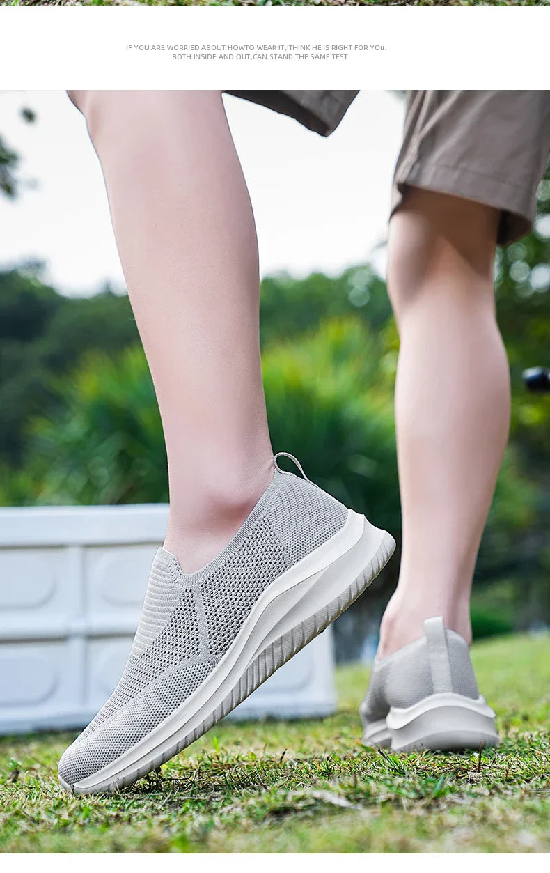 Men's Vulcanized Shoes Fashion Breathable Outdoor Mesh Casual Sneakers Lightweight Comfortable Men Tenis Masculino Walking Shoes