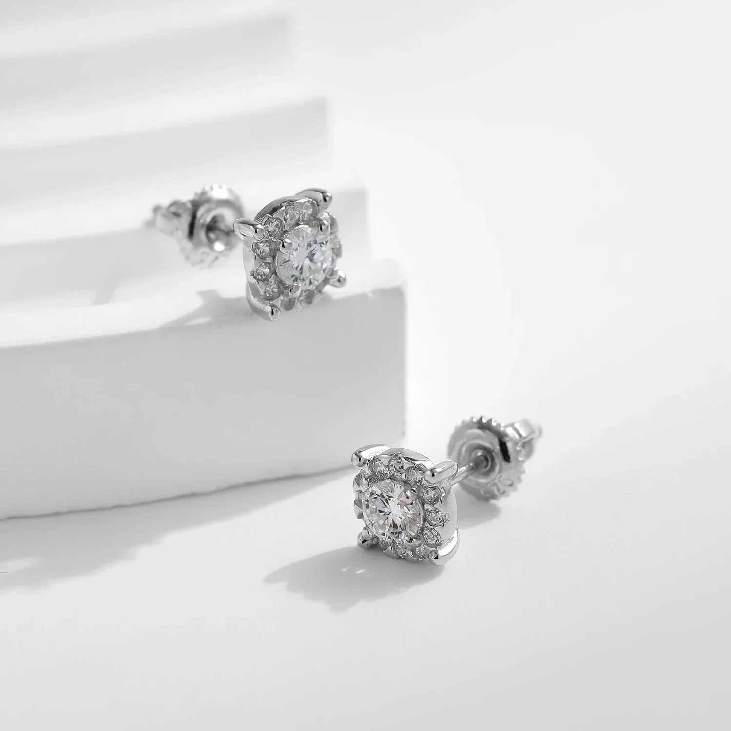 D Color Moissanite Stud Earrings Round Cut Lab Created Diamond 925 Sterling Silver Silver Bridal Jewelry For Women Gifts