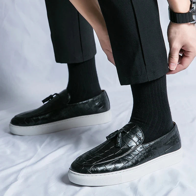 Zapatos De Hombre Loafers Men's Tassel Slip-On Comfortable Men Leather Shoes Casual Shoes Fashion Oxford Shoes Large Size 38-47