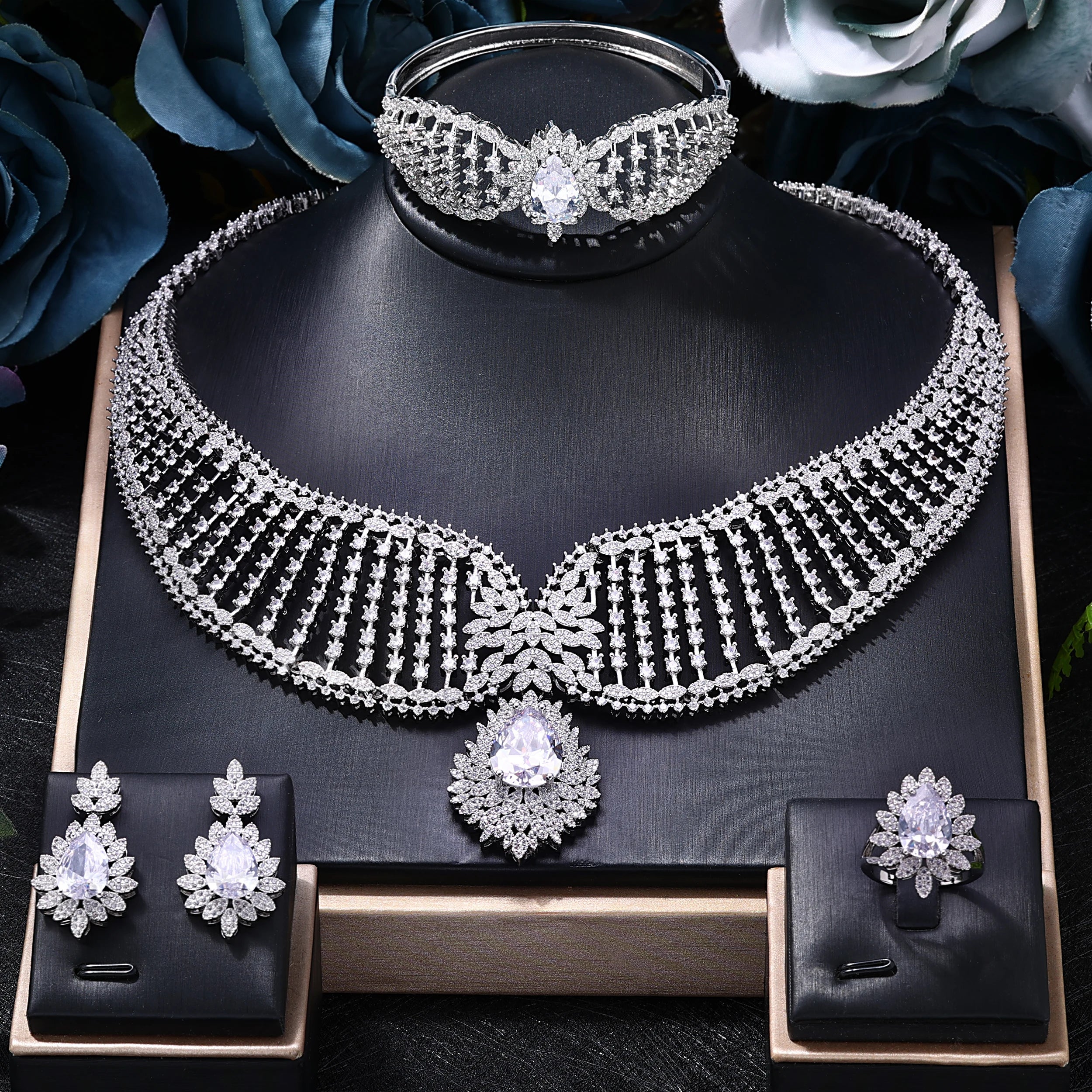 2023 New Dubai 4-Piece Jewelry Set Angel Design Bride Necklace Earring Set AAA Cubic Zirconia Women's Wedding Accessories