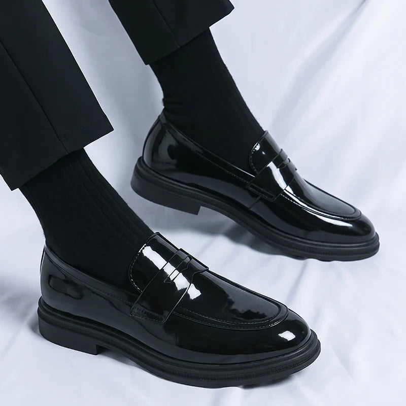 New Summer Slip on Flats Stylish Leather Men's Loafers Fashion Casual Shoes Man Light Antiskid Driving Shoes Handmade Moccasins