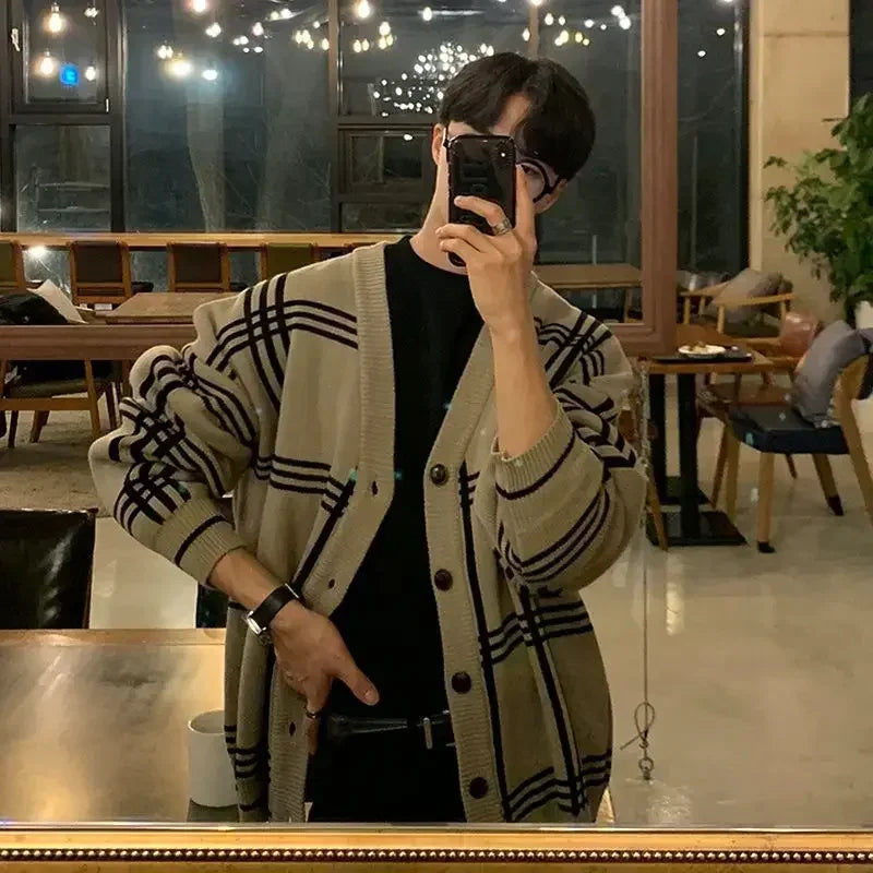 Men's Clothing Cardigan Jacket V Neck Coat Knit Sweater Male Plaid Elegant Casual Long Sleeve 100% Korean 2025 Autumn Classic A