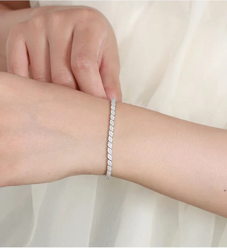 2025 New In Rhombus Shape Full 1.2mm D Color Moissanite Tennis Bracelet For Women 925 Silver Diamond Link Chain Bracelets