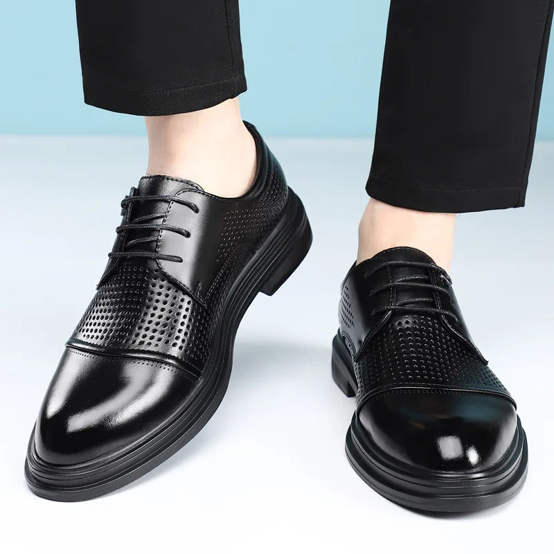 2026 New British Business Formal Leather Shoes for Man Summer Autumn Hallow Dress Shoes Male Solid Color Fashion Shoes Man