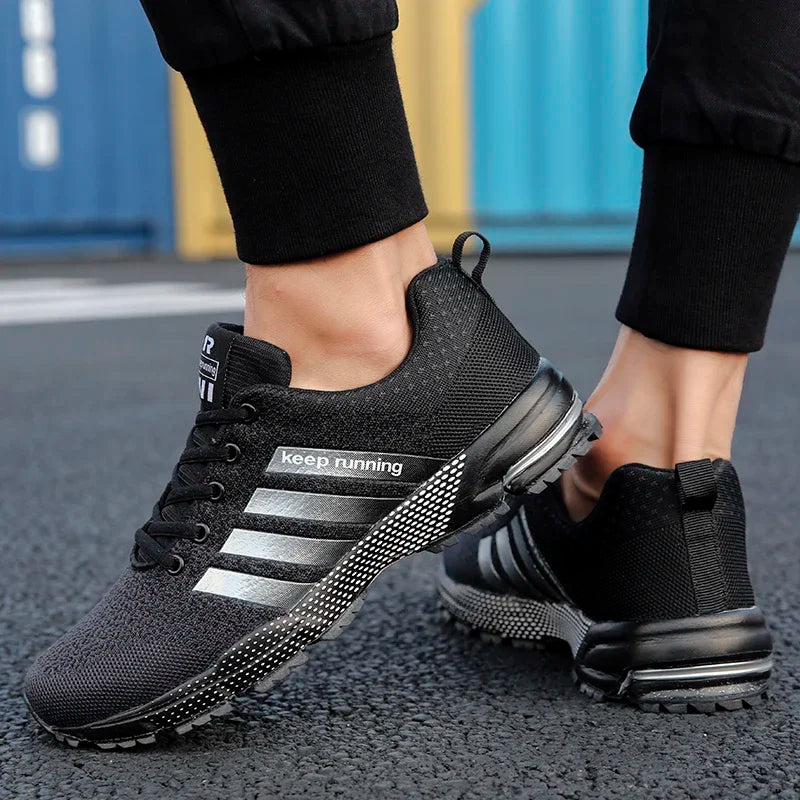 Men's and women's flying mesh surface spring summer breathable casual sports shoes flat vulcanized couple running big size48