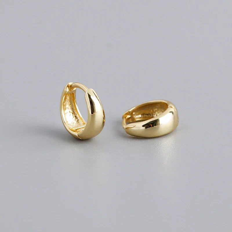 925 Sterling Silver Simple Wide Huggies Gothic Hoop Earrings for Women European Unisex Piercing Rock Jewelry Ear Buckles