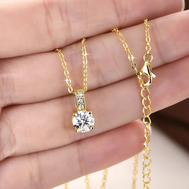 Dazzling 6.5MM 1.0CT Moissanite Pendant Necklace 14K Gold Filled Chain Necklace for Women Exquisite Wedding Jewelry Gift