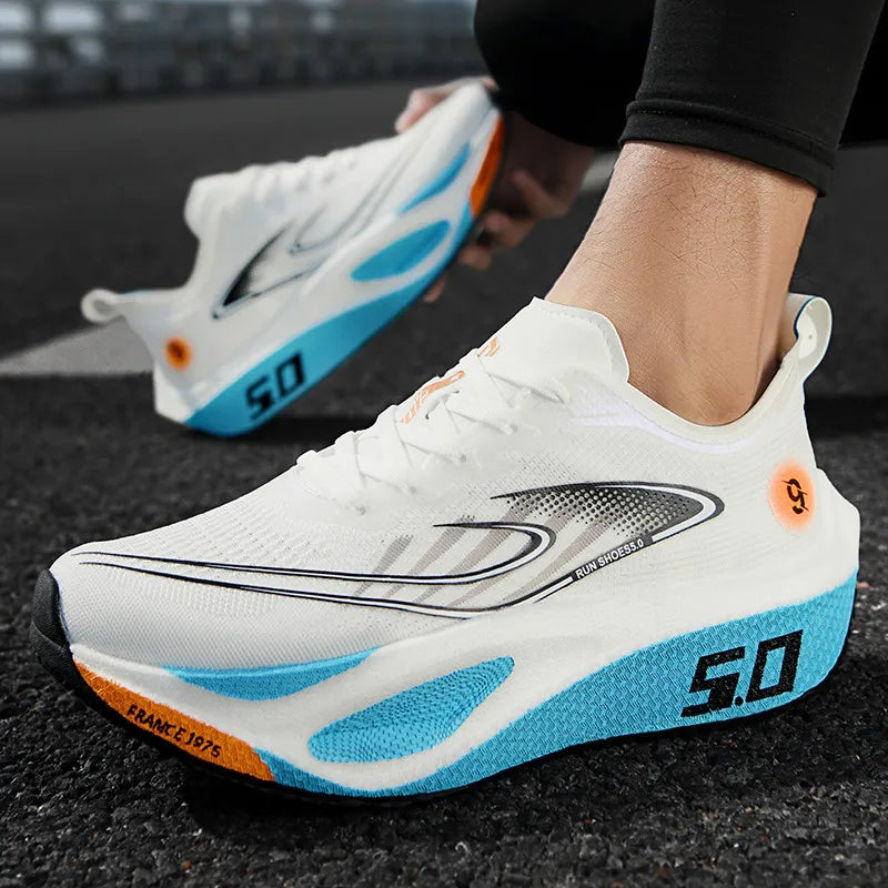 New Style Fashionable Sports Running shoes, Comfortable and Breathable Sports shoes for Men and Women, Outdoor walking shoes 10