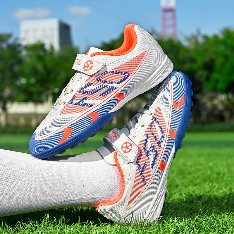 New Kid Match Boys Football Boots Sneakers Professional Non-Slip Sports Shoes Match Soccer Shoes Outdoor Comfortable Unisex