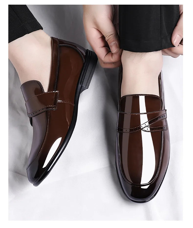 Spring Autumn New Patent Leather Shoes for Men Solid Color Fashion Wedding Shoes Male Low Top Casual Loafers Man
