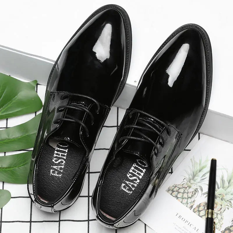 Autumn Winter Bright Upper Business Patent Leather Dress Shoes Man 2025 Trend Elegant Social Shoe for Men and Classic Party 39