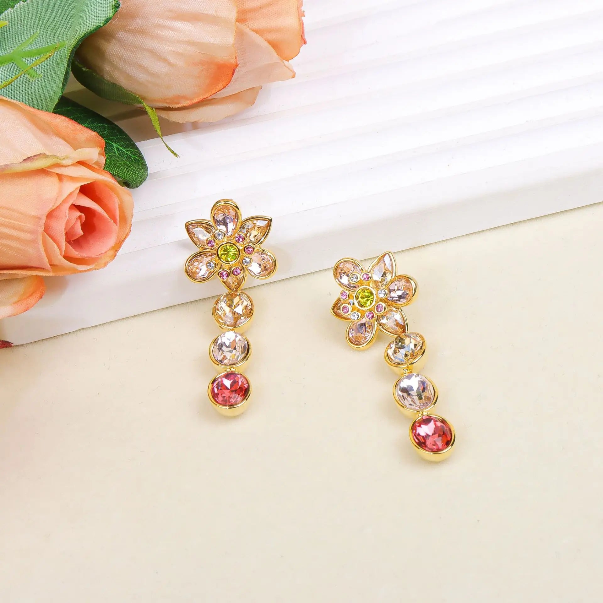 Delicate Crystal Beaded Necklace Earrings Bracelet Gift Set, High-End Fashion Jewelry Collection for Women,work to dinner piece