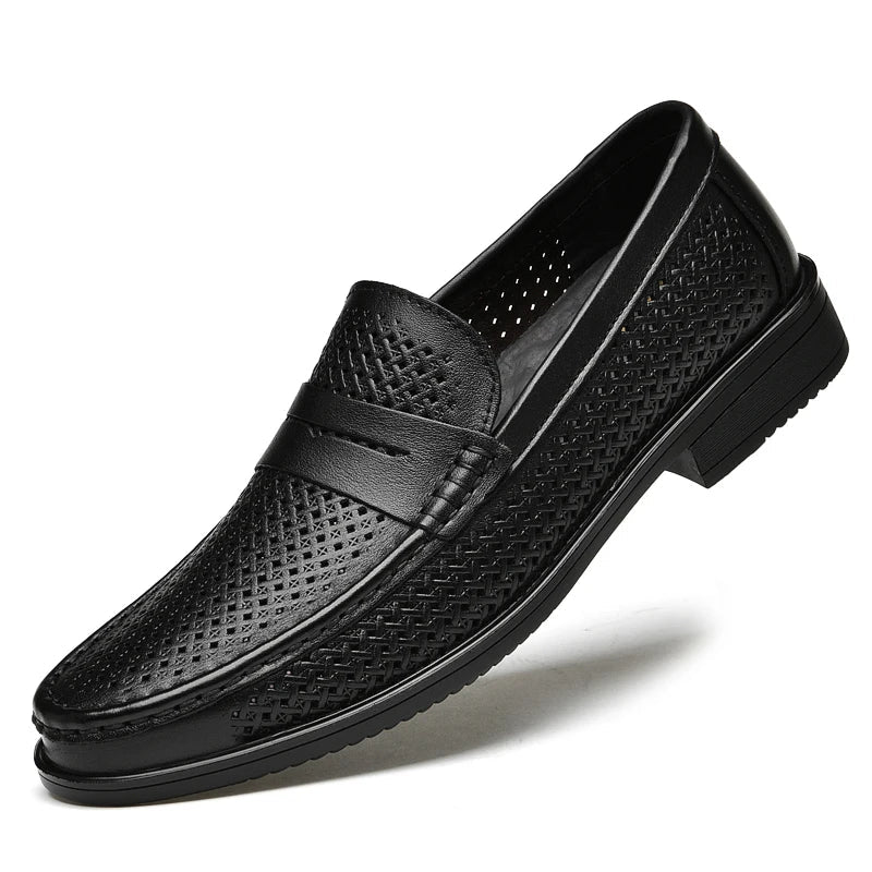New Luxury Slip on Dress Shoes Men Italian Comfortable Loafer for Men Outdoor Mens Slip on Flats Classic Men Shoes for Wedding