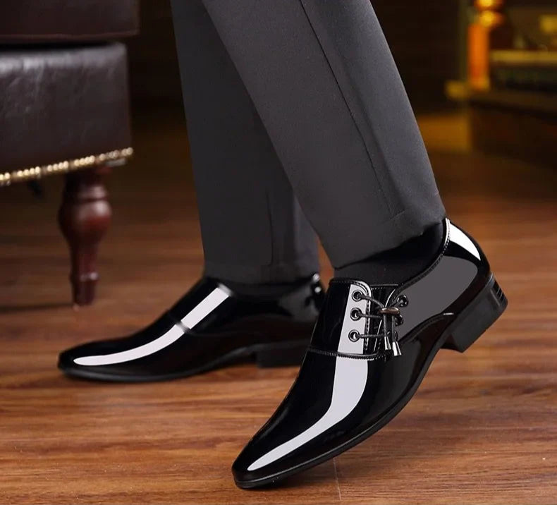 Men's Formal Shoes Patent Leather Pointed Toe Social Shoe Male Bright Upper Spring Autumn 2025 Style High Quality Fashion 39 New