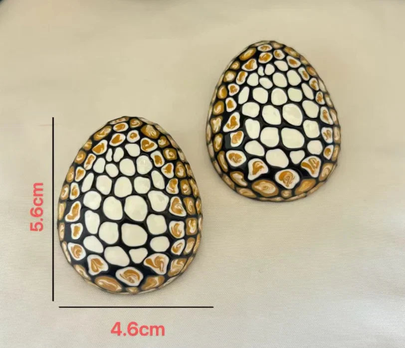 Baroque Pearl Eye Earrings