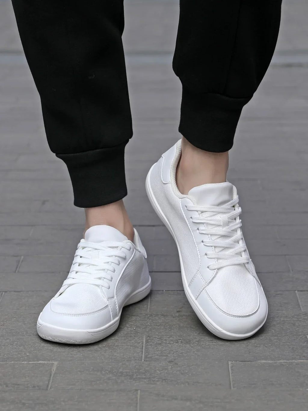 Wide Toe Casual Shoes for Men and Women Barefoot Soft Sole Flats Non Slip Walking Footwear Plus Size Comfortable