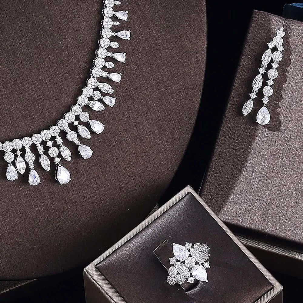 2022 Latest Luxury Brilliant Cubic Zircon Ear Drop Necklace Heavy Dinner Jewelry Set Wedding Bridal Dress Accessories