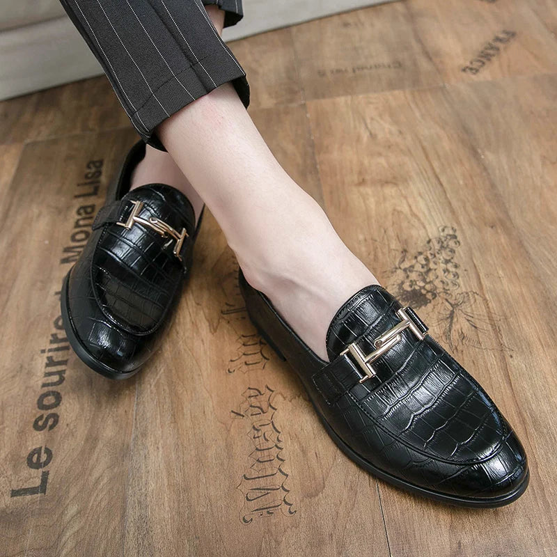 2024 High Quality Casual Leather 38~48 Designer Mens Dress Wedding Black Fashion Office Business Loafers Formal Shoes for Men