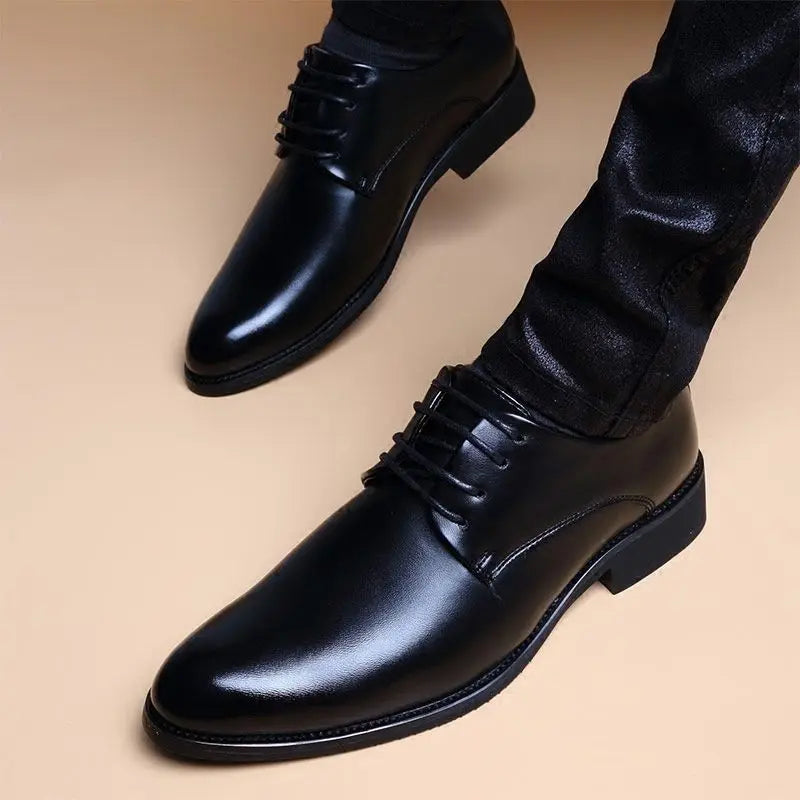 Business Formal Men's Pointed Toe Loafers with Invisible Heel Lift Korean Style Versatile Wedding Shoes for Youth Trendy Design