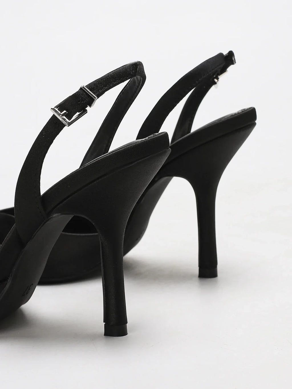 Women's Ivory Satin Pointed-Toe Slingback Heeled Sandals