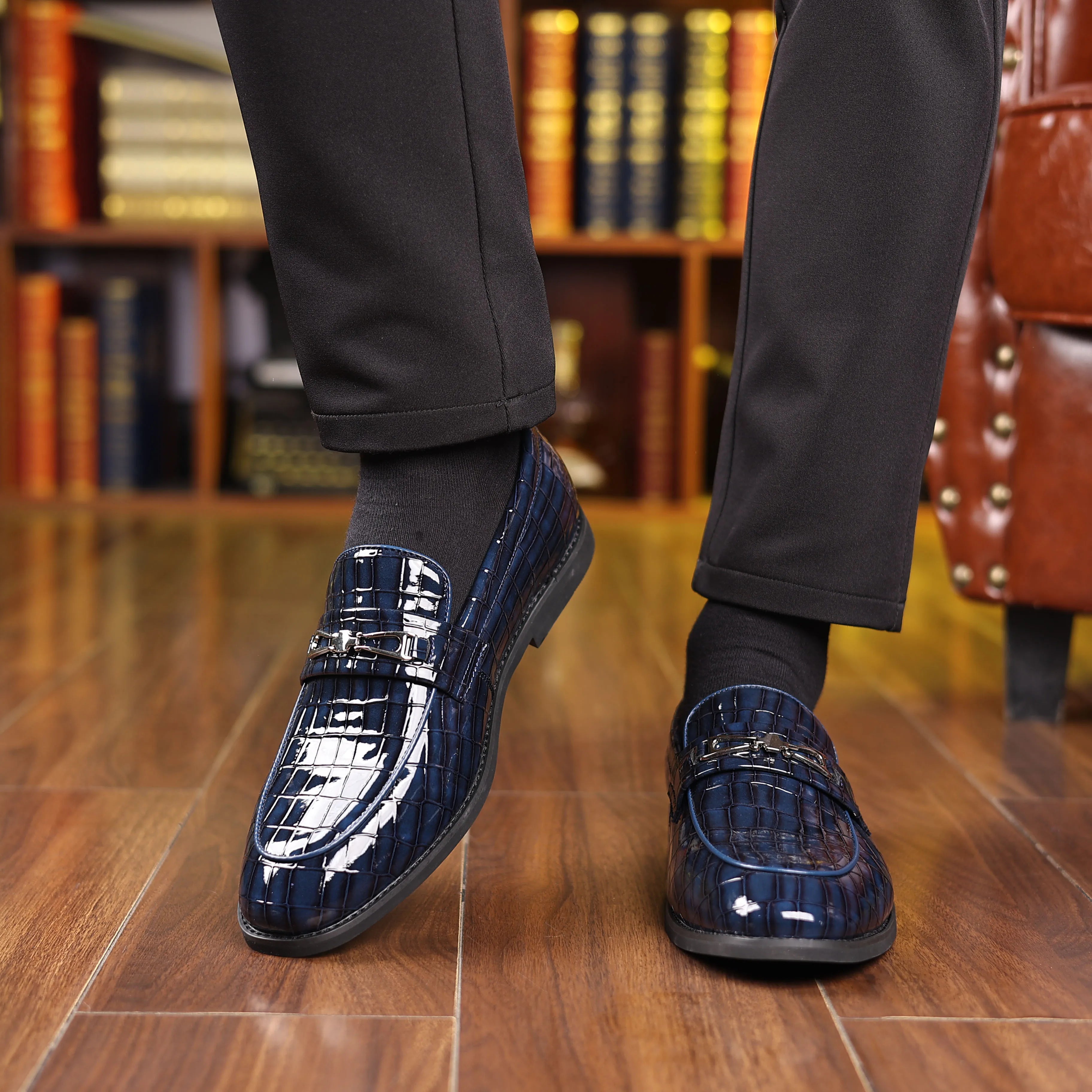 Men's Business Casual Shoes Leather Stitching Comfortable Breathable Rubber Bottom Second Layer Cowhide